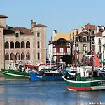 Perle Rare T3 Avec 2 Et Parking Gratuit Apartment Saint-Jean-de-Luz