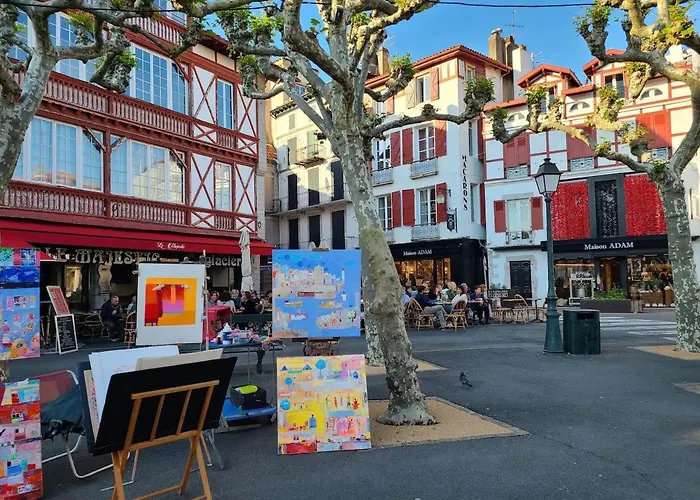 Perle Rare T3 Avec 2 Et Parking Gratuit Apartman Saint-Jean-de-Luz