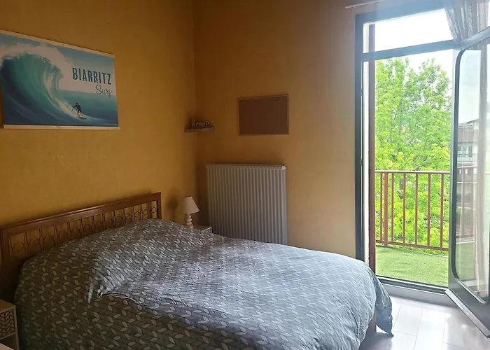 Perle Rare T3 Avec 2 Et Parking Gratuit Apartman