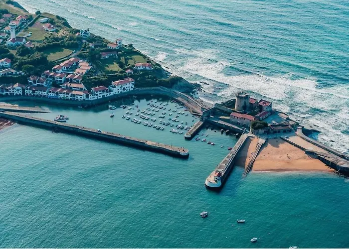 Perle Rare T3 Avec 2 Et Parking Gratuit Apartman Saint-Jean-de-Luz